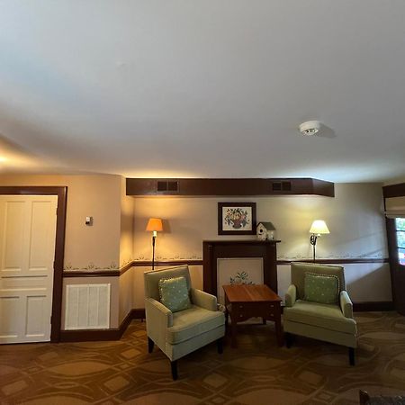 Highlands Inn 외부 사진