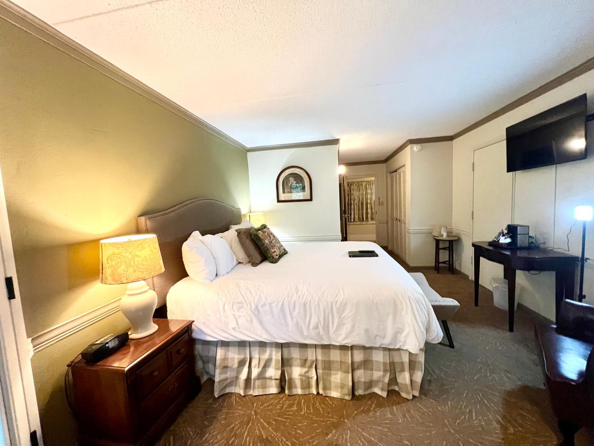 Highlands Inn 외부 사진