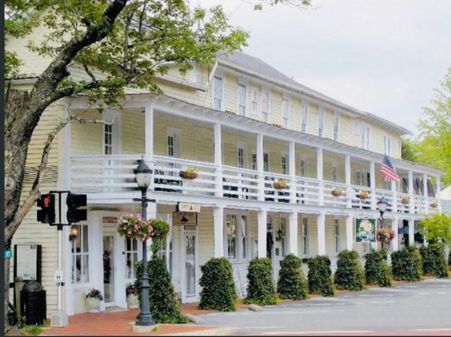 Highlands Inn 외부 사진